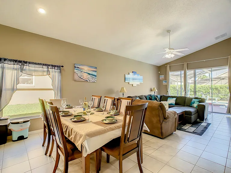 Palm Spring Dr — Photo 10