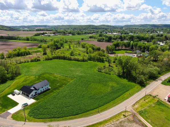 000 COUNTY RD J, Lodi, WI 53555