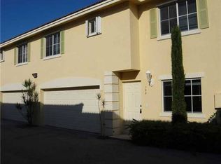 192 SE 2nd St, Deerfield Beach, FL 33441