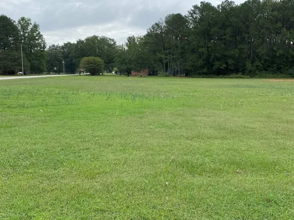 1 Atkins Dr SE, Decatur, AL 35603