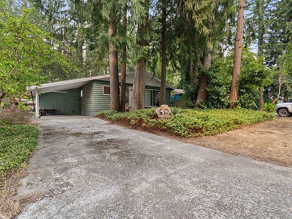 3rd image of 610 Mountain View Rd