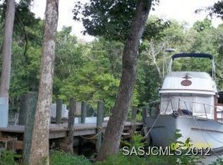 318 Paradise Cir, Satsuma, FL 32189