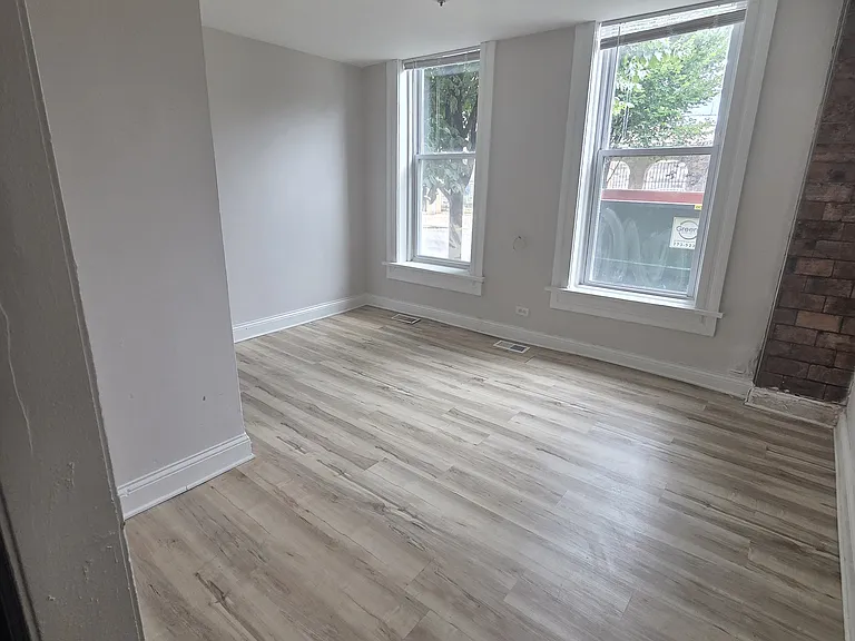 2867 W 21st St #1 — Photo 7