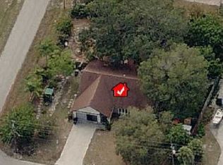 141 North St, Englewood, FL 34223