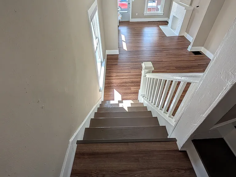 706 Kolping Ave — Photo 8