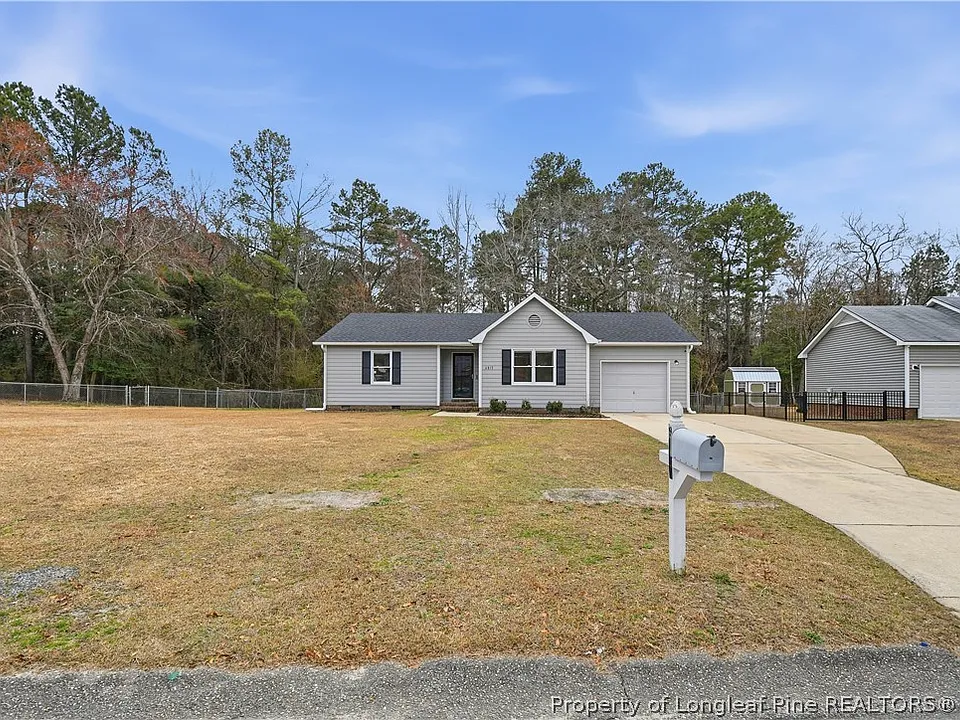 6813 Foxton Ct