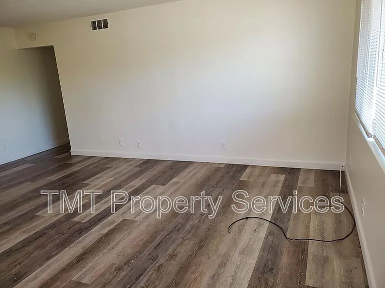 2840 Norcade Cir #4 — Photo 6