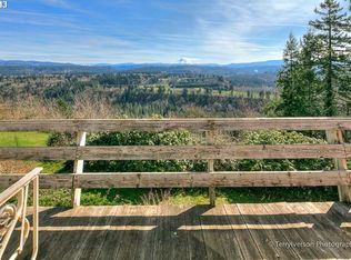 38201 Burgs Ln, Sandy, OR 97055