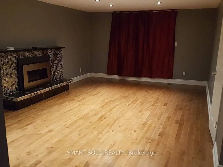 1116 Pomona Ct #MAIN — Photo 11