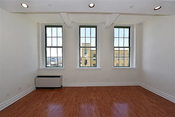 Sold by Pistilli Realty Group | media 4