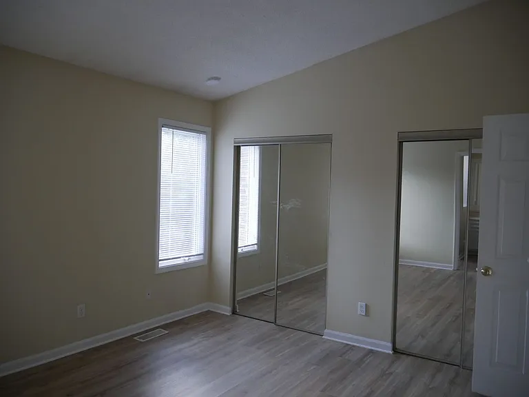 5352 Larch Ct — Photo 6