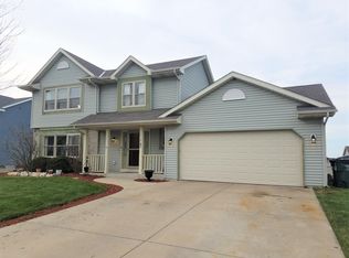 1118 Dundee Dr, Racine, WI 53402