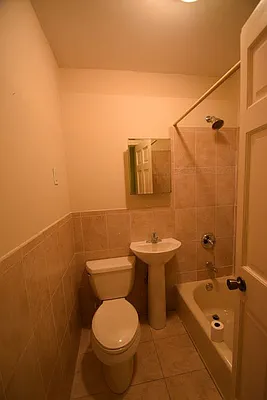 Rented by Urban Realty NYC | media 9