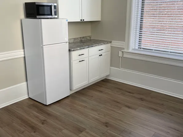 129 W 3rd St #222, Winona, MN 55987