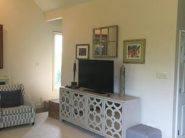 212 Orleans Dr, Fairhope, AL 36532