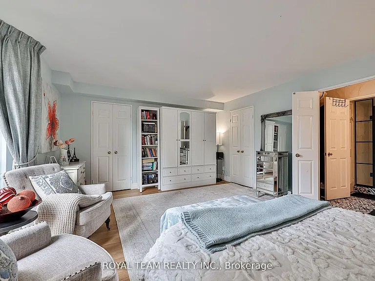 211 N Saint Patrick St S #Penthouse C-10 — Photo 33