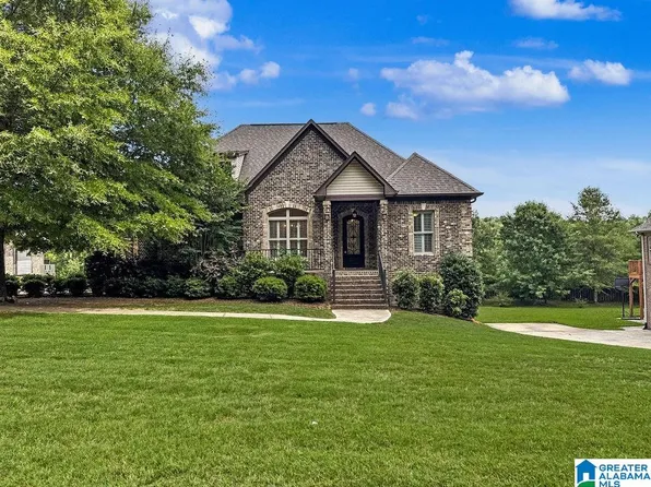 137 Pine Rock Ln, Birmingham, AL 35226