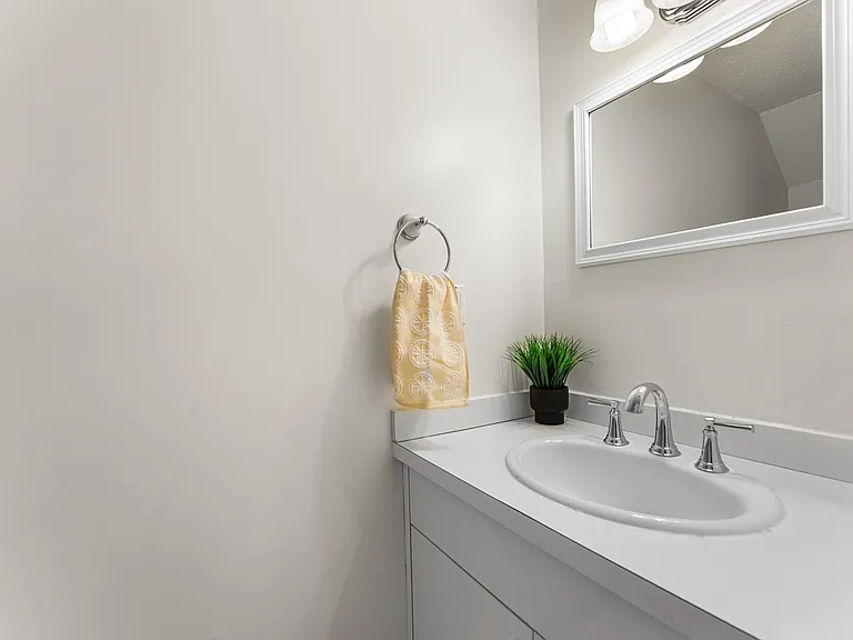 42 Village Brook Ln — Photo 8
