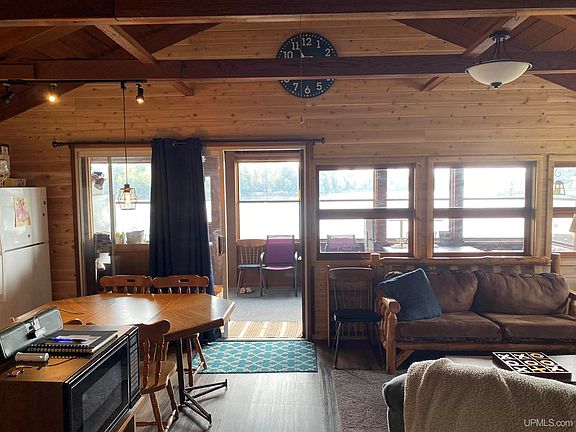 2nd image of 20817 Evergreen Dr