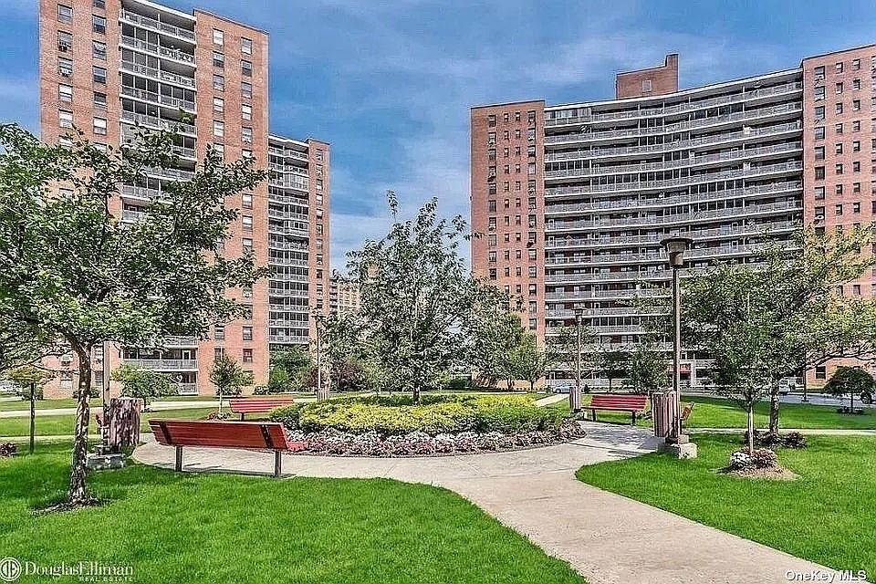 1st image of 61-15 98th St #7J