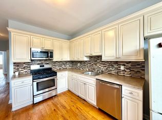 176 W 31st St Floor 2, Bayonne, NJ 07002