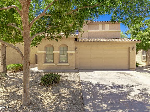 4th image of 1645 E Bradstock Way