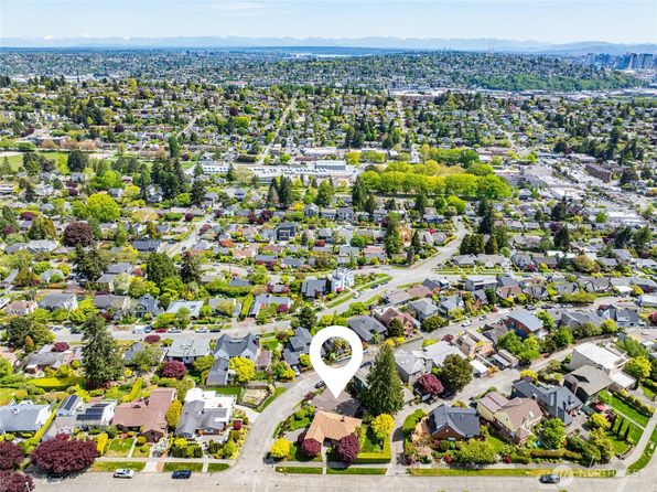 2537 Montavista Place W, Seattle, WA 98199