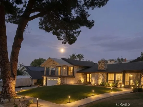 1483 Greenbriar Ave, Corona, CA 92878