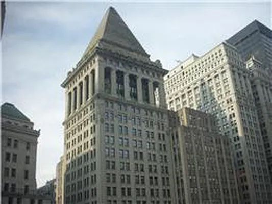 Rented by Douglas Elliman | media 19