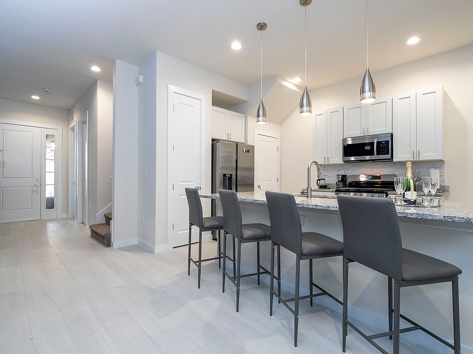 1st image of 7529 Sunflower Cir