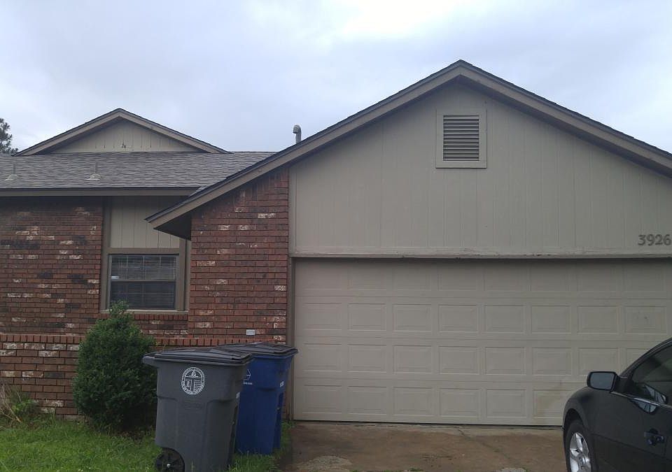 Front of house, 2 car garage