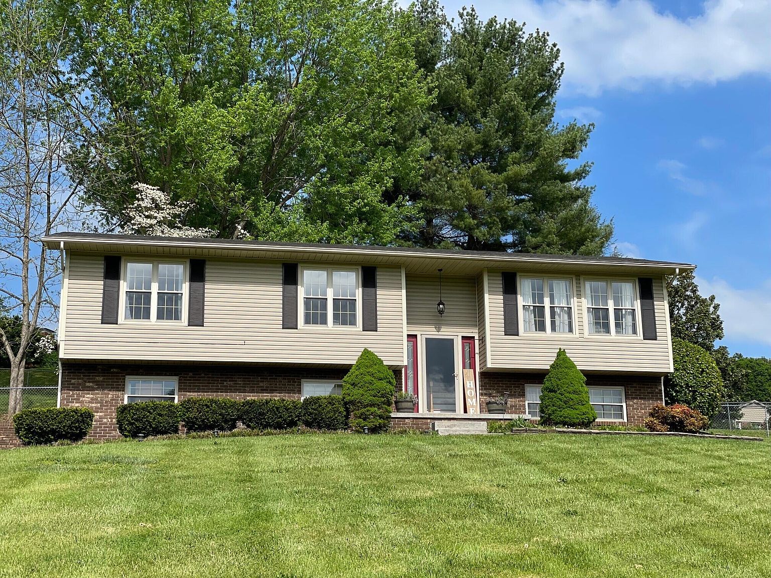 1409 Walters Dr, Morristown, TN 37814 Zillow