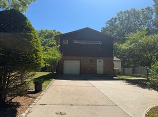 159 Oxhead Rd, Centereach, NY 11720
