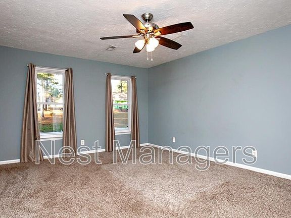 5th image of 1819 Eichelberger Dr
