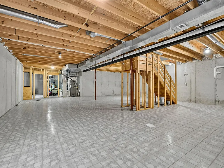 13636 Falcon Way — Photo 42