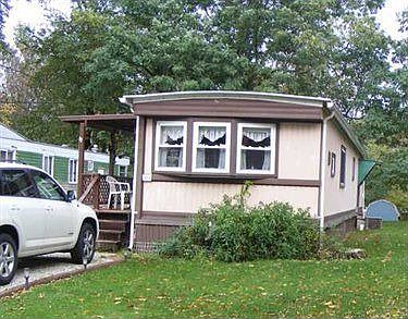 2nd image of 13A Rena Ave