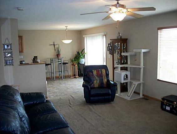 3rd image of 5904 NW 50th St