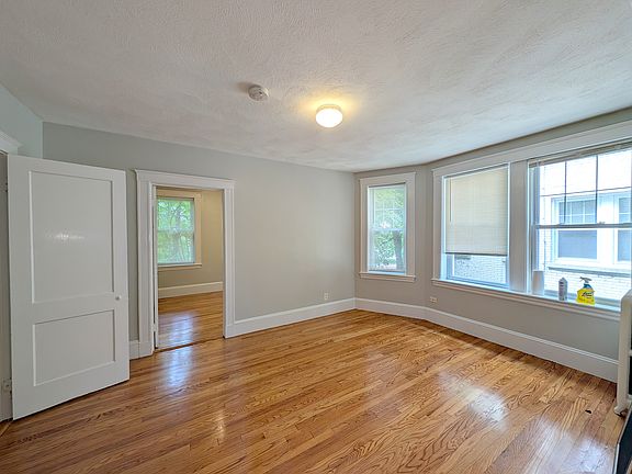 5th image of 165 Summer St #1BD