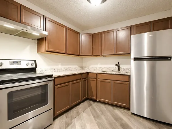 441 Harding Pl APT A13, Nashville, TN 37211