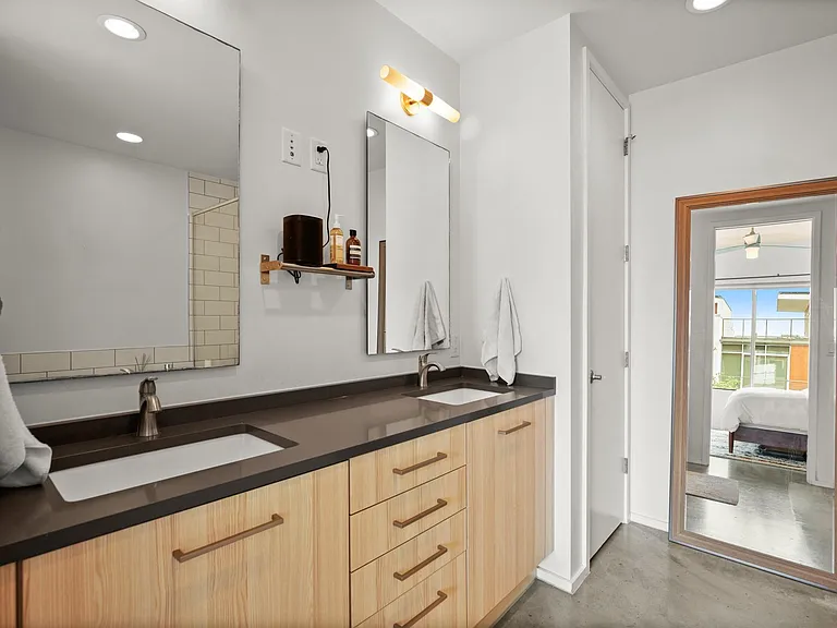 2301 S 5th St #32 — Photo 14