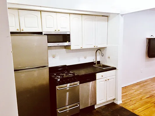 Rented by Best Apartments North Inc | media 29