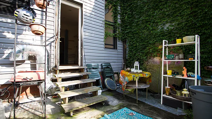 Rented by Nooklyn NYC LLC | media 13