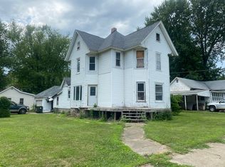 901 4th Ave, Sterling, IL 61081