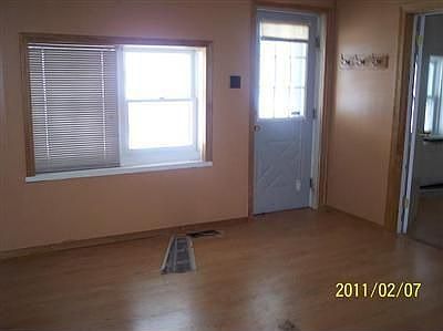 4th image of 525 Sater St