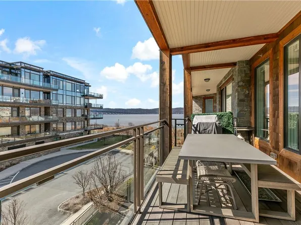 45 Hudson View Way #301, Tarrytown, NY 10591