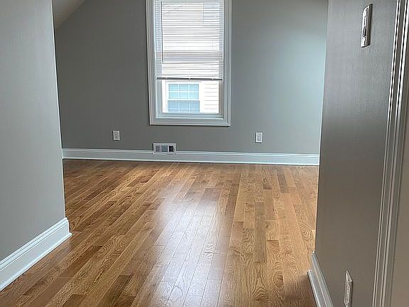 Attic bedroom 