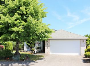 15807 NE Thompson Ct, Portland, OR