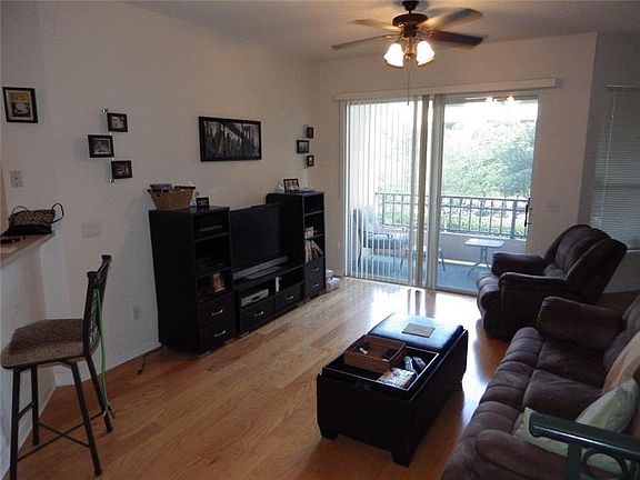 4th image of 721 Mainsail Dr