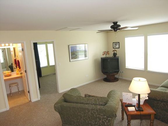 LARGE LOFT