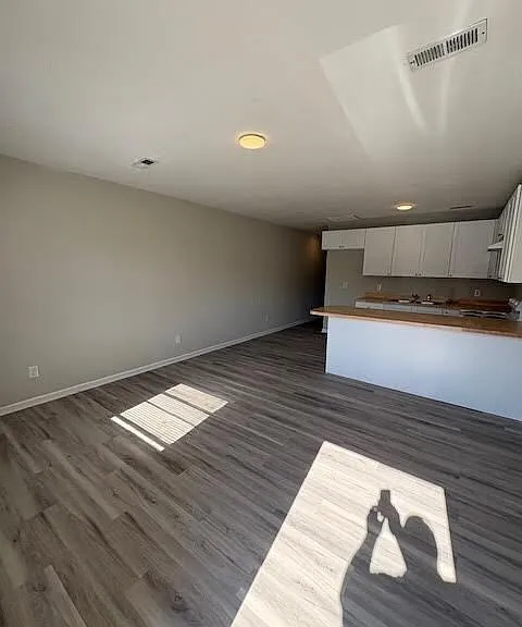 1518 Ashland Dr — Photo 2